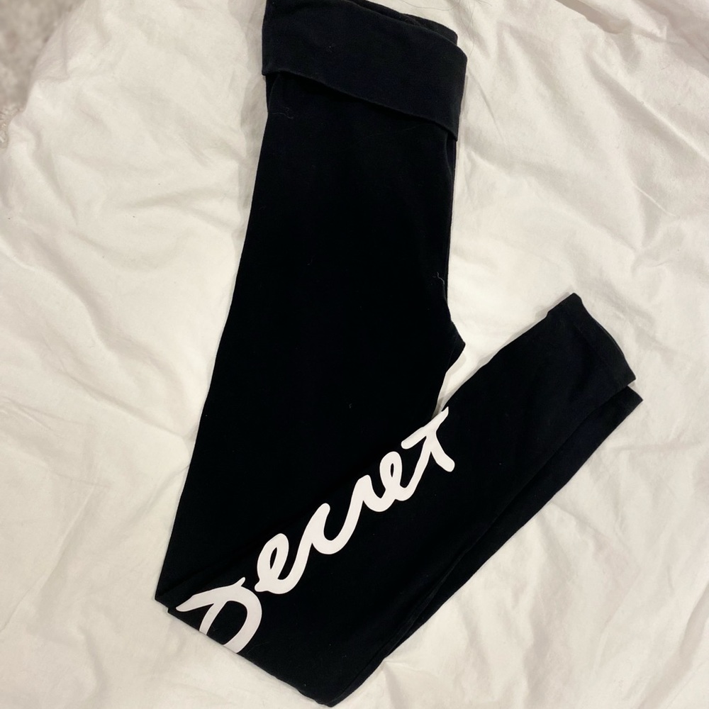 Older Style VS Leggings